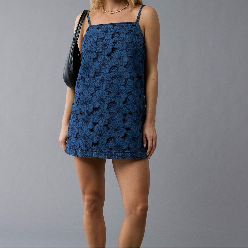 American Eagle Outfitters Blue Floral Mini Dress